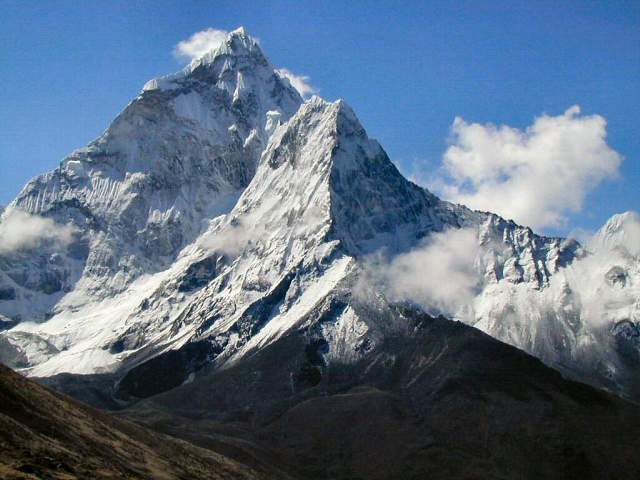 Nepal Everest2