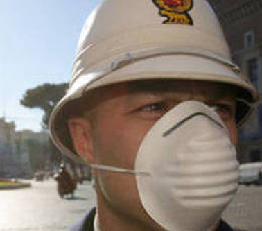 Inquinamento Smog Mascherina11