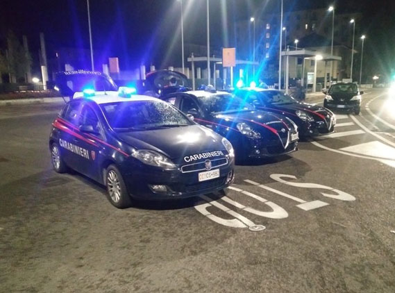 Carabinieri PostoDiBlocco Notte2
