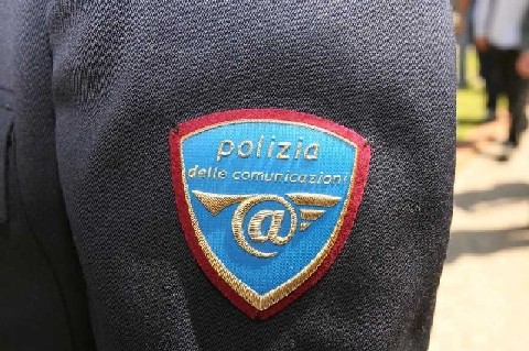 PoliziaPostale1