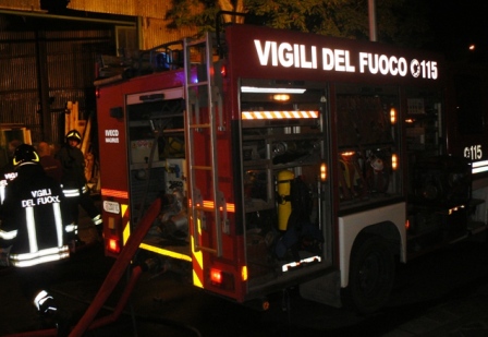 VigiliDelFuoco Automezzo Notte5