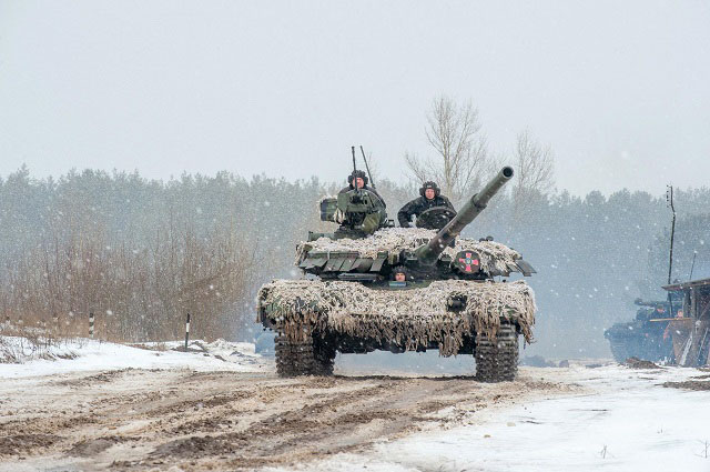 Ucraina CrisiRussia Militari1
