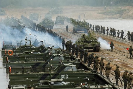 Ucraina CrisiRussia Militari5