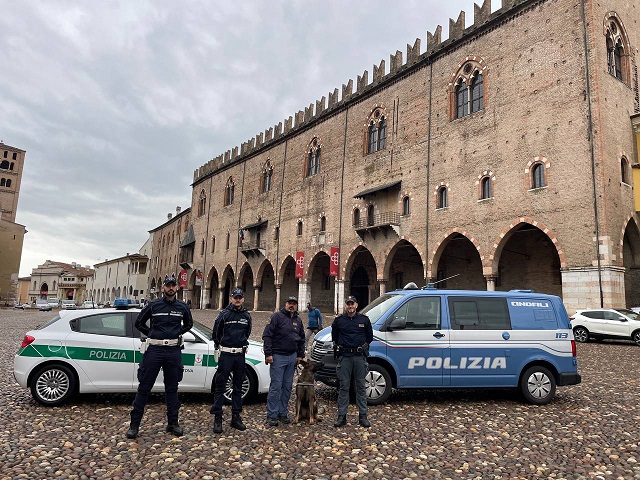 Mantova PoliziadiStatoPolizia Locale