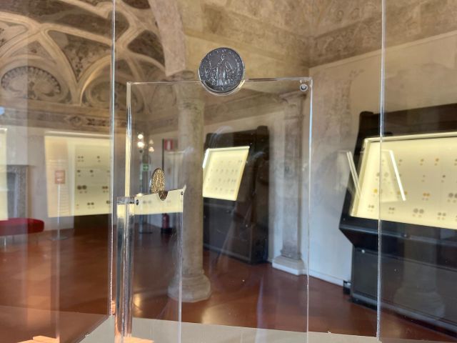 Mantova PalazzoDucale DuemoneteVincenzo