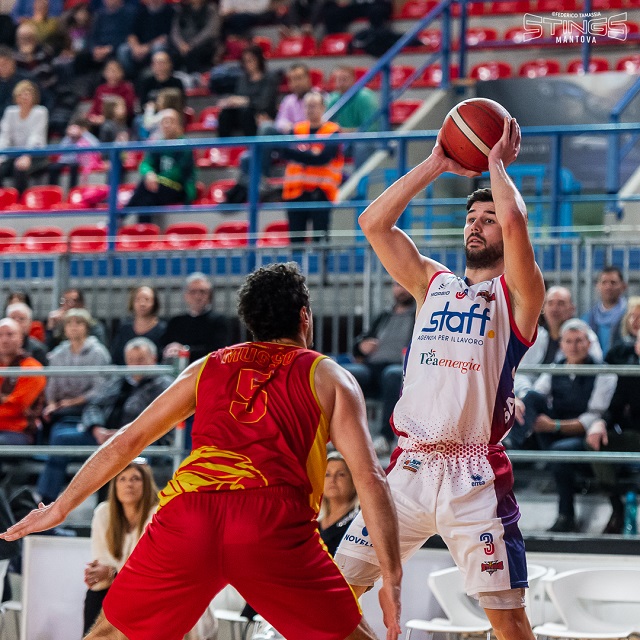 partita campionato Stings-Ravenna