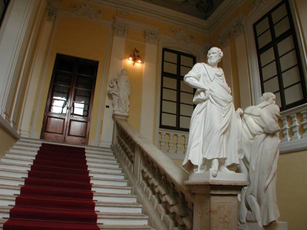 Mantova PalazzodiBagno3 scalone
