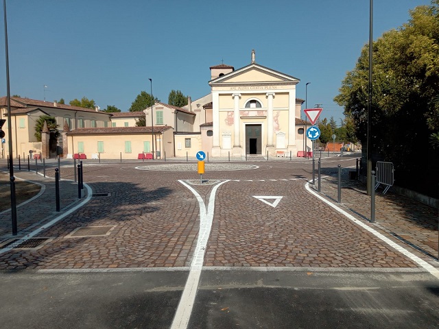 Mantova PiazzaFrassino1