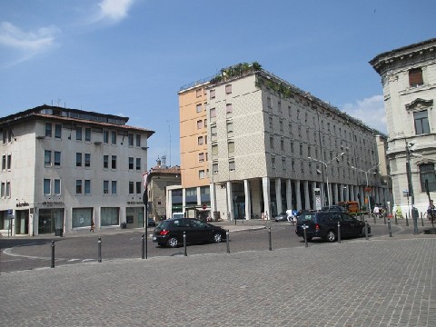 Mantova PiazzaMartiriBelfiore1