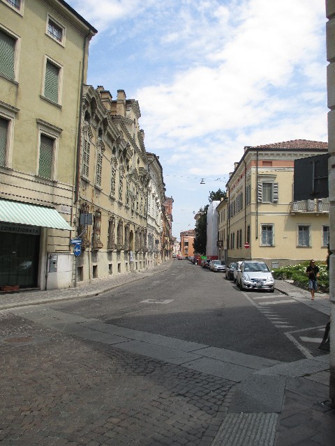 Mantova ViaFrattini4