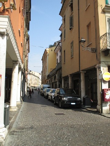Mantova ViaVerdi1