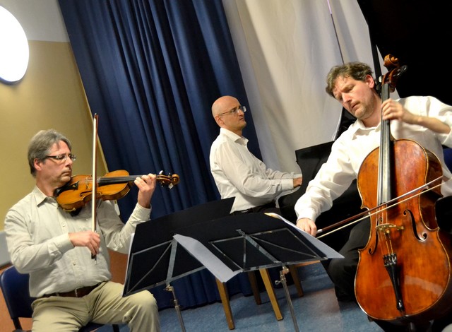 HèsperosPianoTrio1