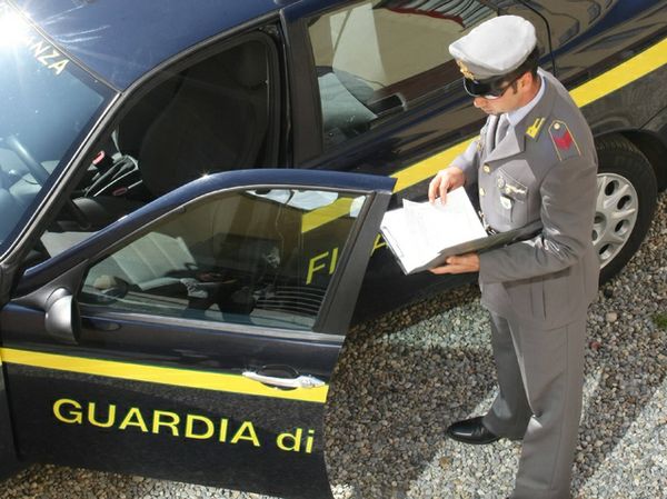 GuardiaDiFinanza Volante7