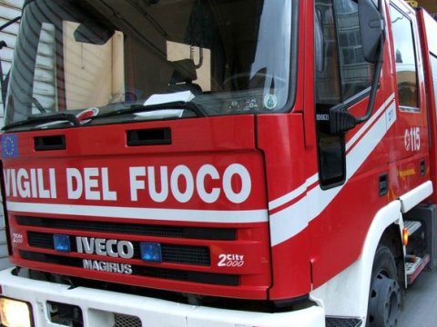 VigiliDelFuoco Automezzo2